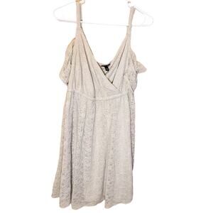 Torrid Size 00 Vanity Sizing Short Dress Stretchy Ivory Rehearsal Dinner Dress